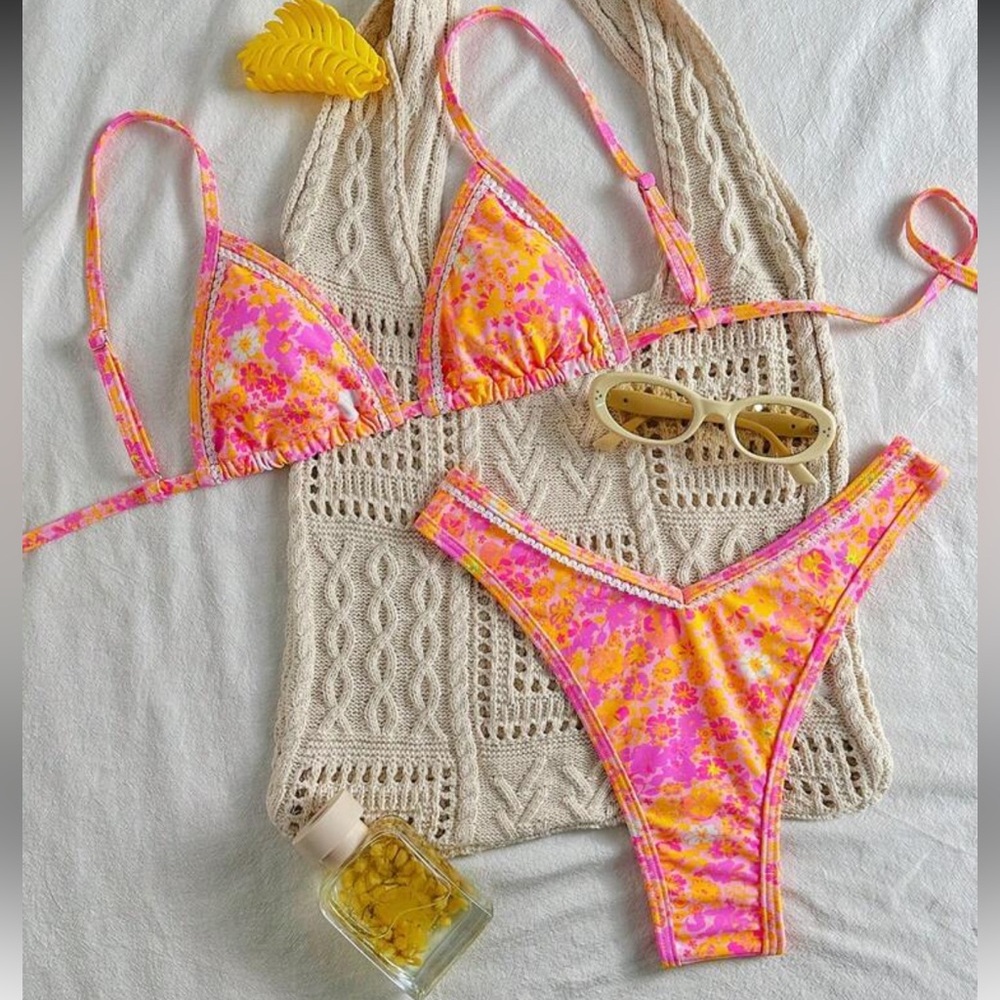 SHEIN Pink and Orange Floral High Cut Bikini Set with Lace Details - Size XS